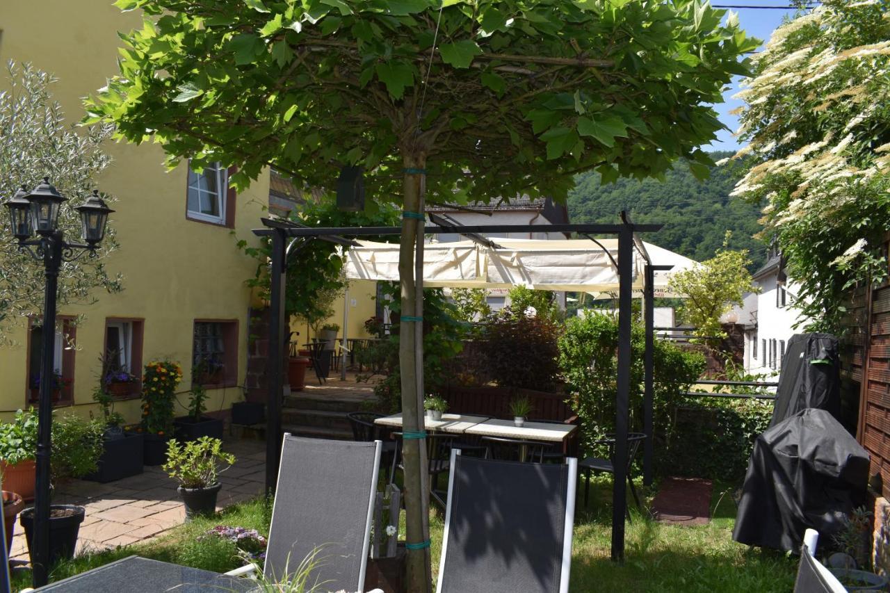 Landgasthof Zur Sonne Gæstehus Enkirch
